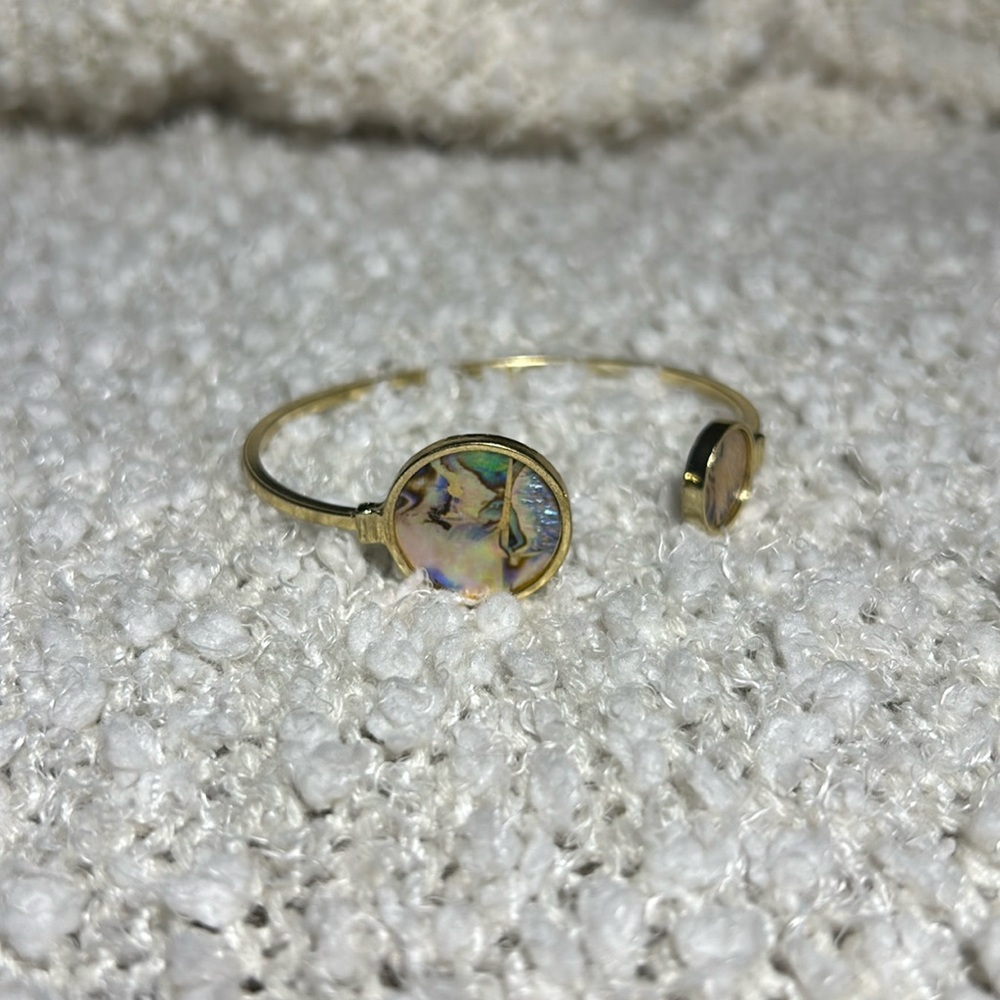 Toni genuine pearl bracelet